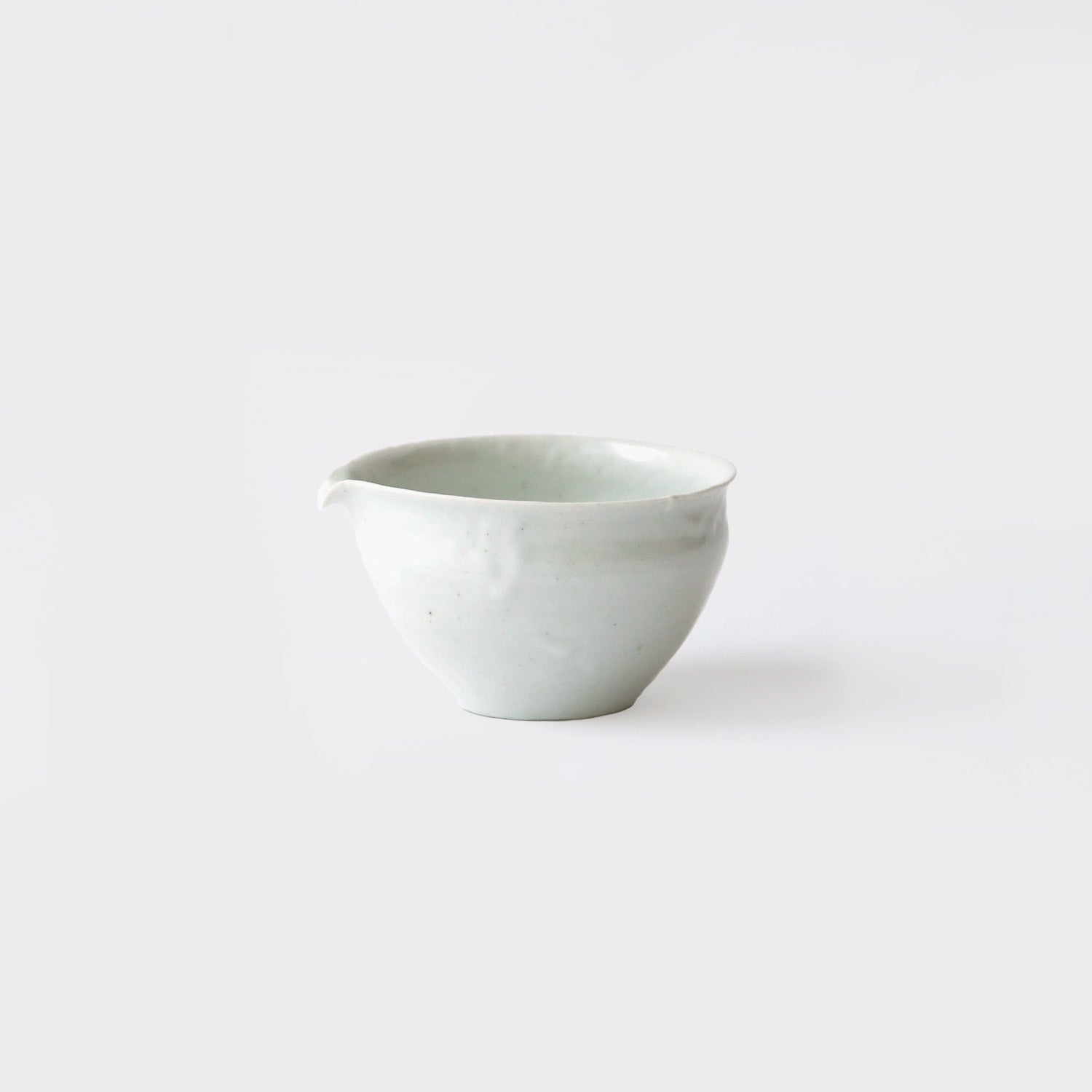 White Porcelain Fairness Pitcher(Curved Form)