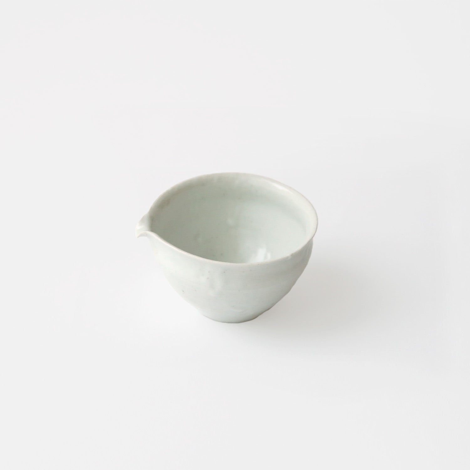 White Porcelain Fairness Pitcher(Curved Form)