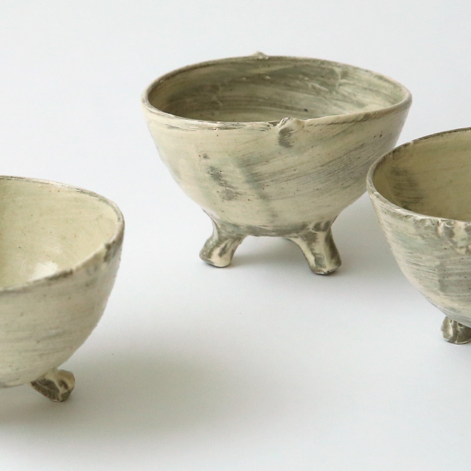 Guiyal Three-Footed Bowl