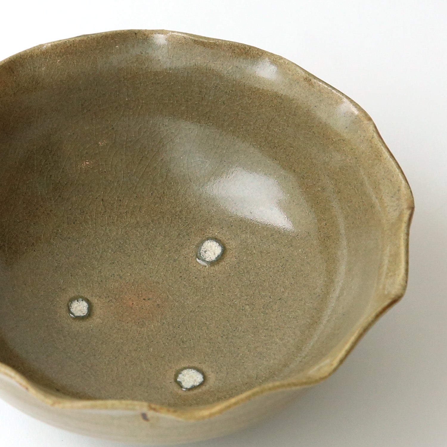 Scalloped Rim Bowl